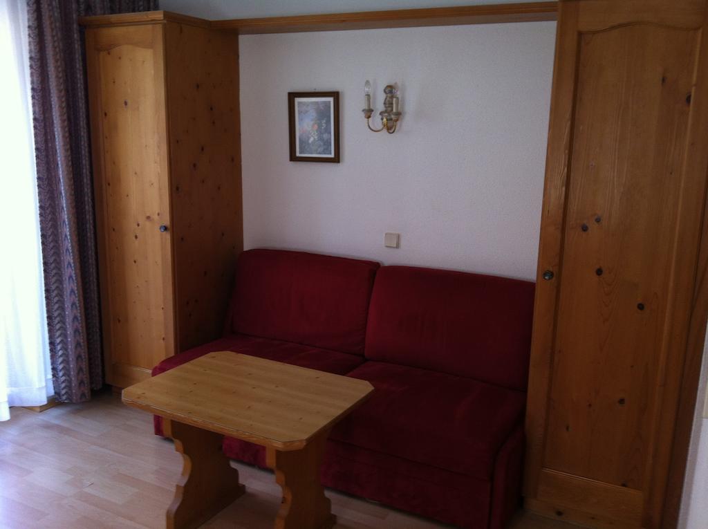 Hotel Garni Pfandl Neustift im Stubaital Habitación foto